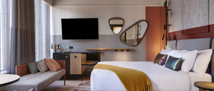 QT Auckland - QT King QT Auckland - QT King